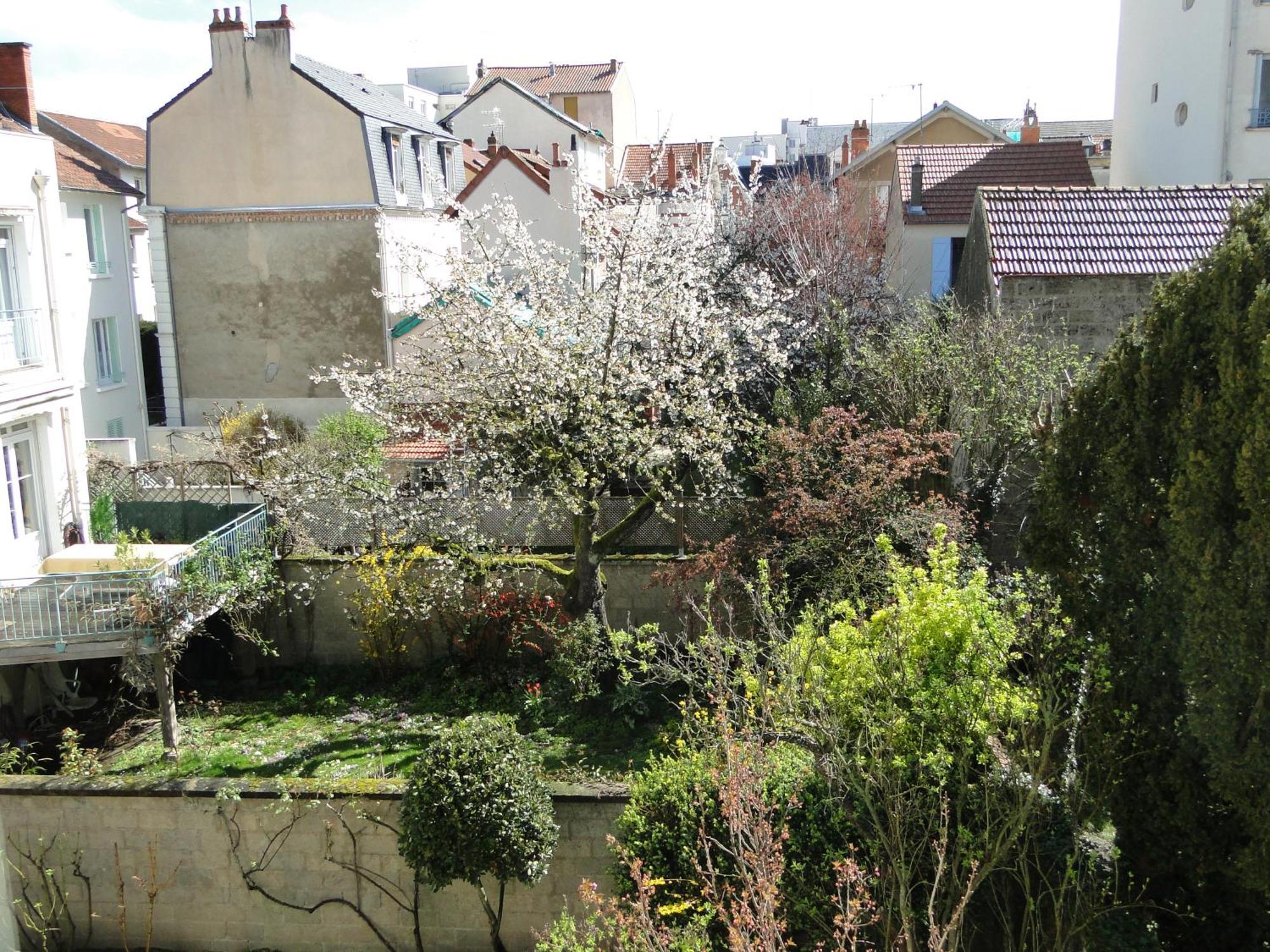 Tout Confort Et Proximite. Vichy Kültér fotó